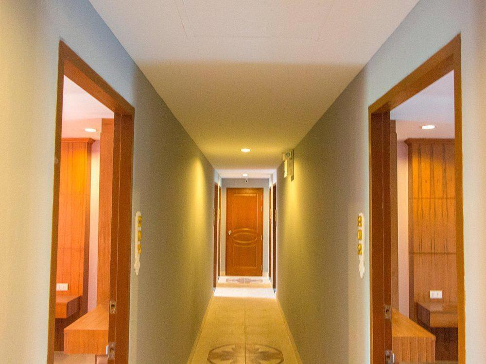 Lucky Inn Residency Pattaya Exterior photo