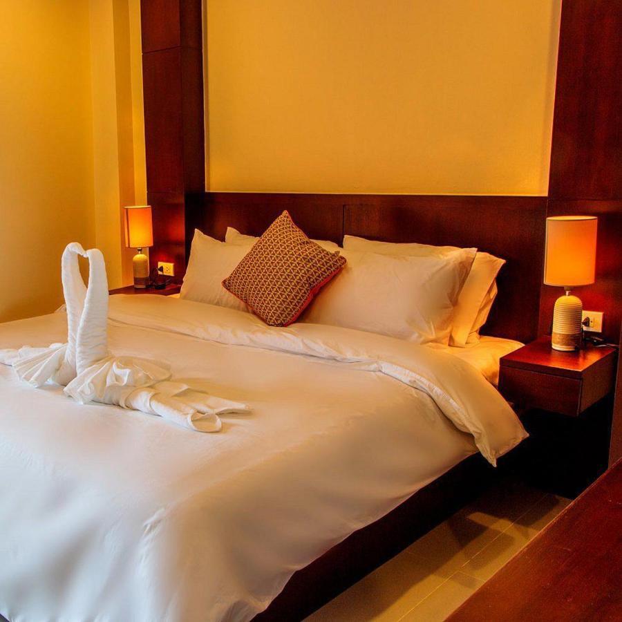 Lucky Inn Residency Pattaya Exterior photo